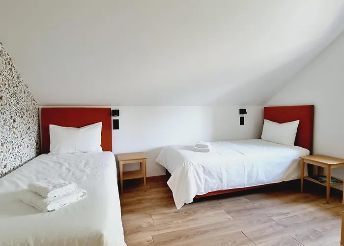 Gite Le Chambougeal Avec Spa Privatif