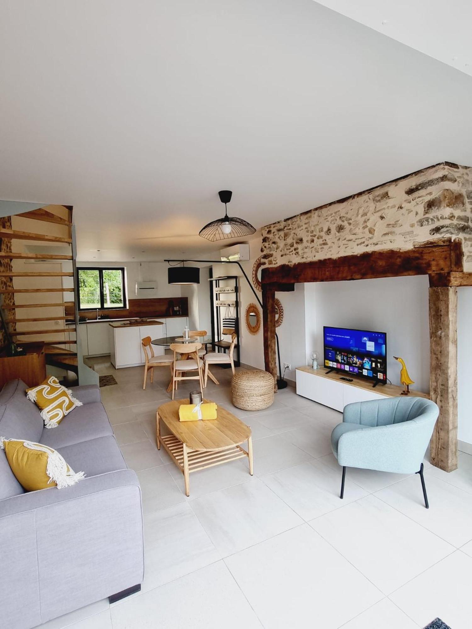 Holiday home Le Chambougeal Avec Privatif